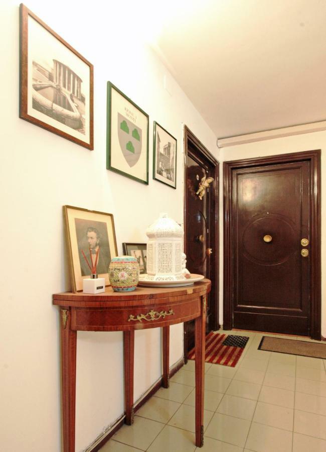 Roma Center Fori Imperiali Raffy'S Charming Suite Exterior foto