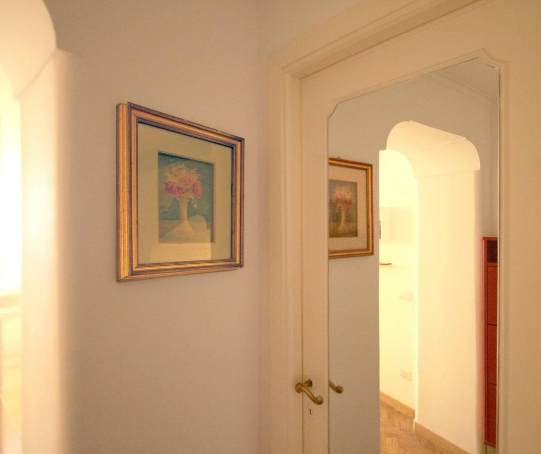 Roma Center Fori Imperiali Raffy'S Charming Suite Exterior foto
