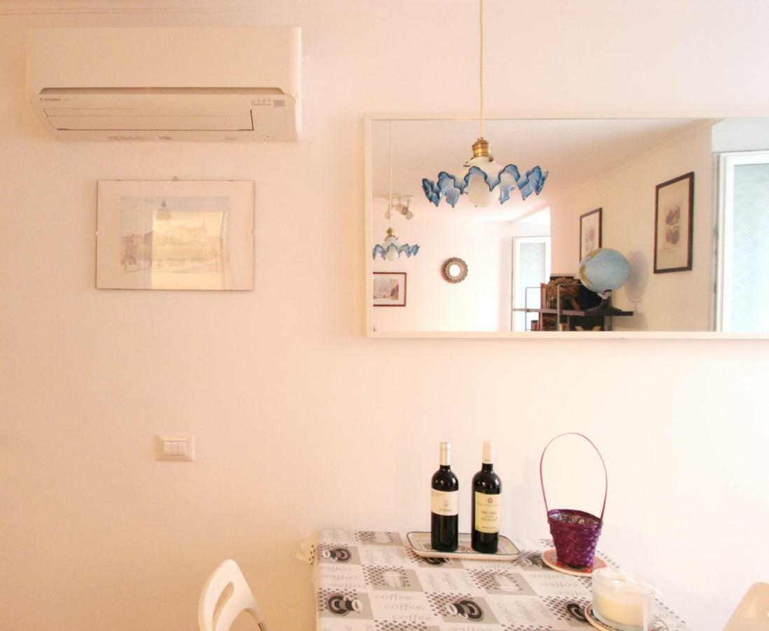 Roma Center Fori Imperiali Raffy'S Charming Suite Exterior foto
